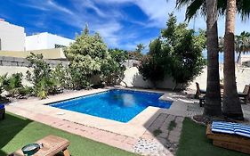 Casa Jardines